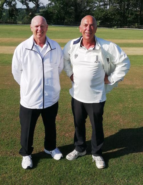 mpires - Steve Williams and Ian Gow